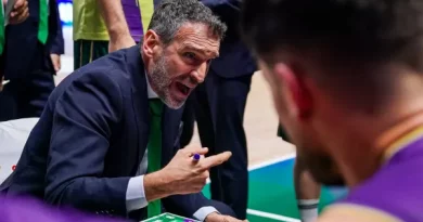 Ibon Navarro: «Si fueran ciertos los rumores el club se hubiera enterado por mí, la lealtad es muy importante»