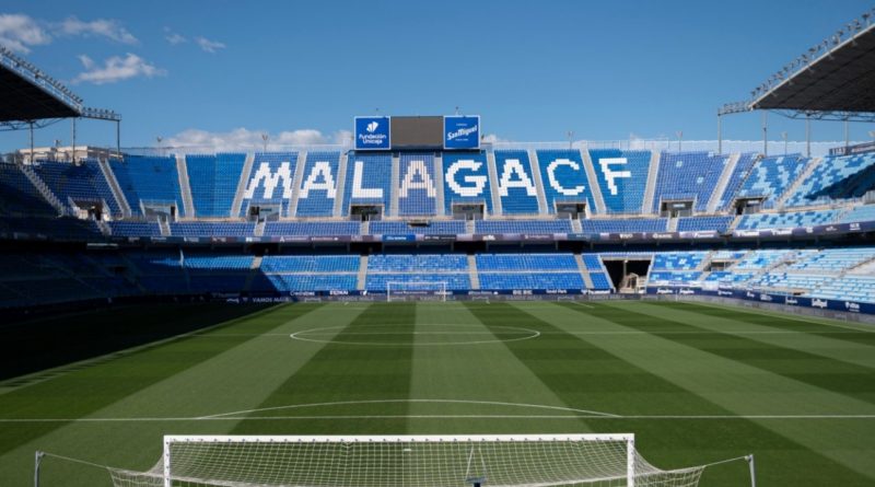 La Rosaleda se pone guapa y renueva sus asientos