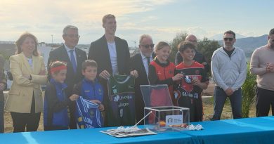 Se pone la primera piedra del Pabellón Alberto Díaz