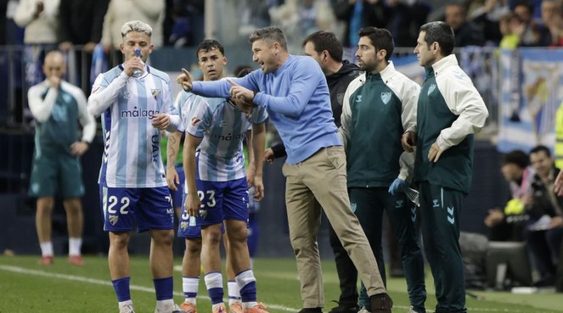 Funes: «Si hubiésemos estado con once el partido era nuestro»