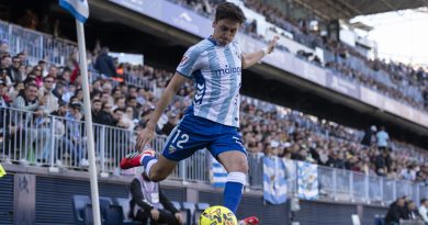 El Málaga CF vuelve a anotar de balón parado más de un año después