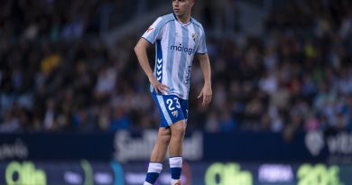 El "virus FIFA" ataca al Málaga: Izan Merino irá con la selección sub-21