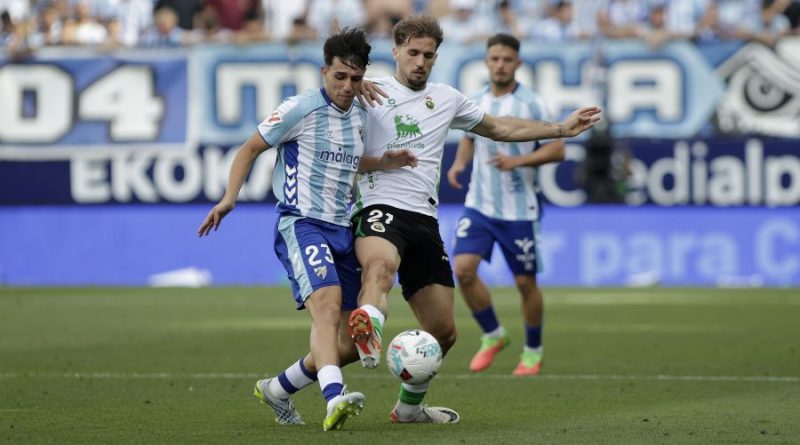 Málaga-Racing: Reparto de puntos que sabe a poco