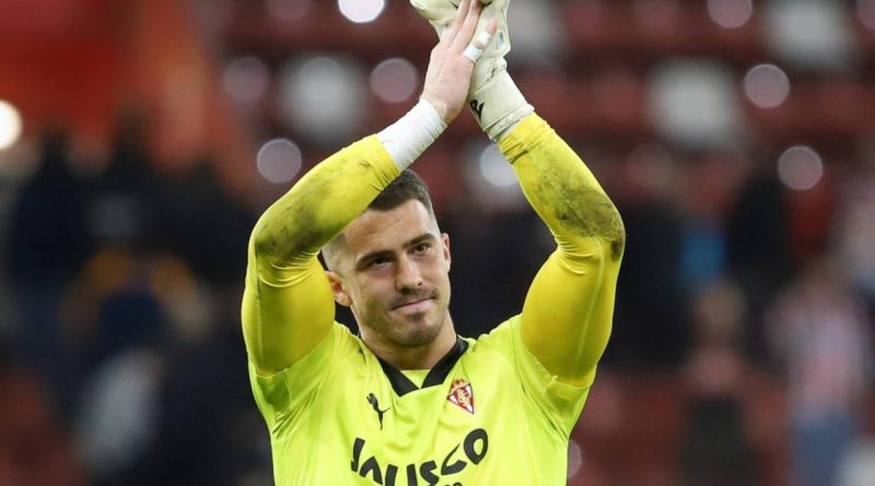 Rubén Yáñez, sobre los pitos recibidos en La Rosaleda: "Me sorprende, me duele"