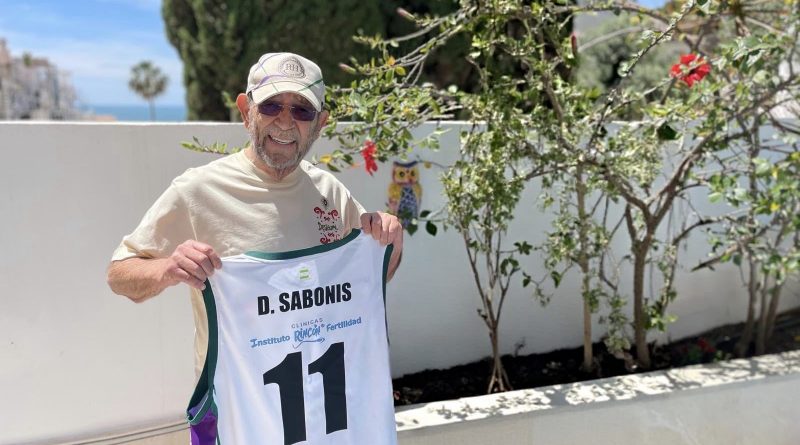 Nace el Rincón Dental Axarquía de la mano de Manolo Rincón para competir en la Tercera FEB