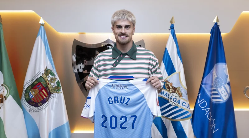 Oficial: Juan Cruz regresa al Málaga CF y se convierte en el segundo fichaje del verano