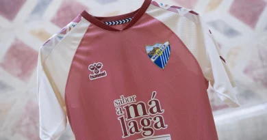 El rosa protagonista en la segunda equipación del Málaga CF