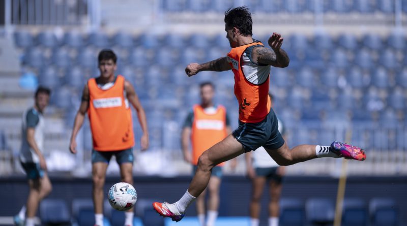 Los nombres propios de la rueda de prensa de Loren Juarros: Eneko, Einar, Montero, Luismi, Murillo, Juanpe y Adrián Niño