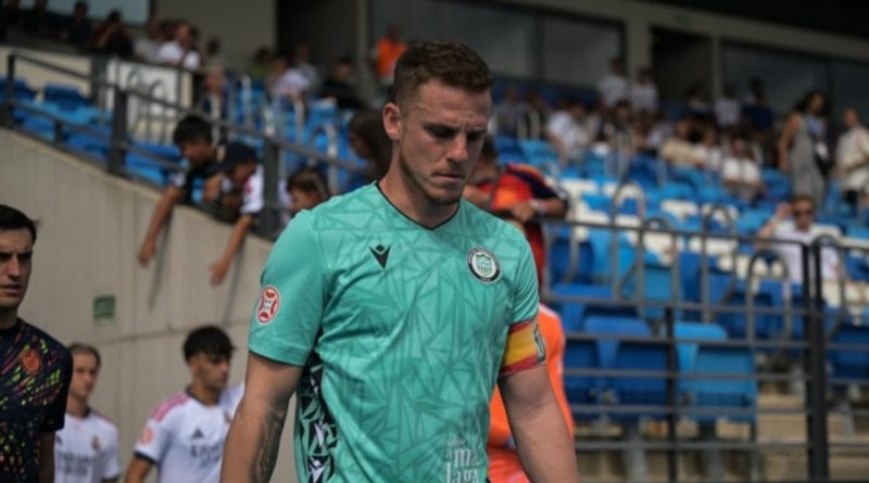 Javi Cuenca: "El fútbol no espera a nadie, hay que conseguir ya los 3 puntos"