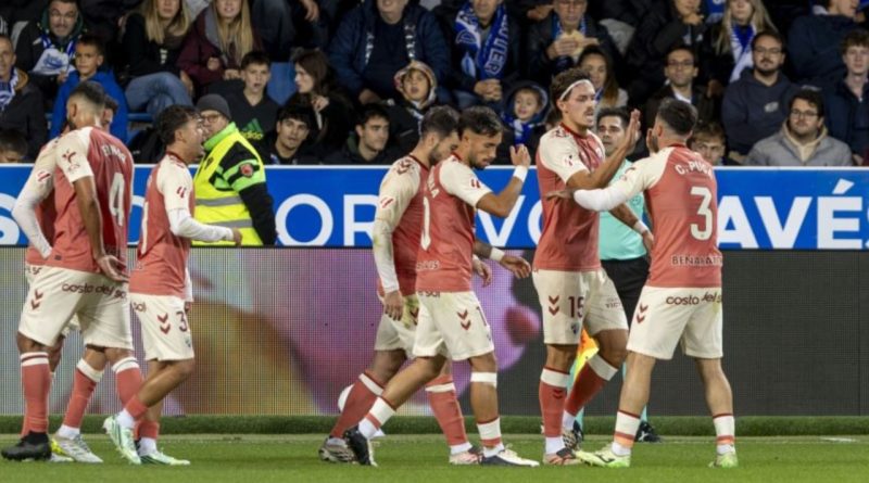 La efectividad y el oficio no bastan para ganar en Vitoria (1-1)